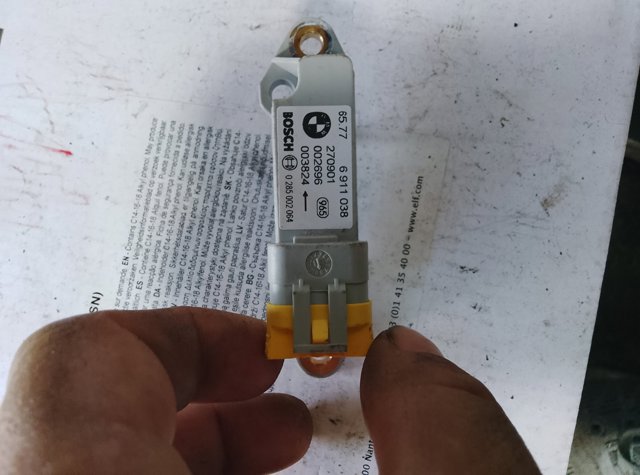 Датчик AIRBAG бічній правий