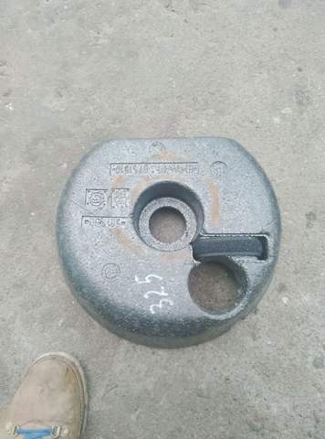 Абсорбер буксировочного крюка