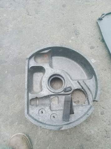 Абсорбер буксировочного крюка