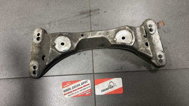 Кронштейн кріплення коробки передач