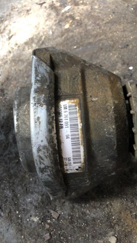 Подушка двигуна