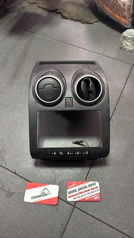 Дефлектор салона воздуш