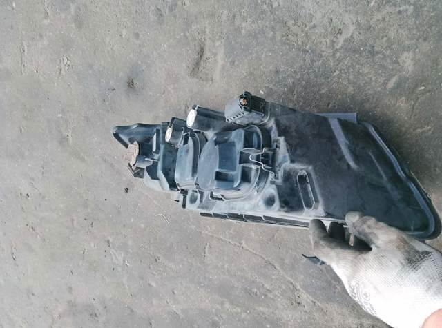 Фара передняя левая BMW 3, E90, E91