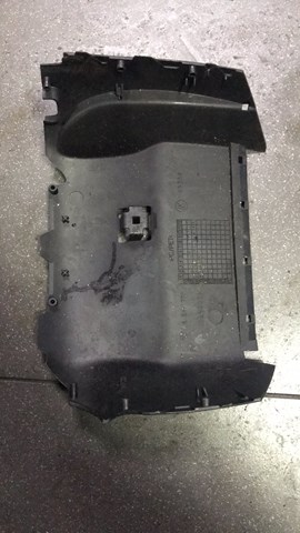 Кожух рулевой колонки