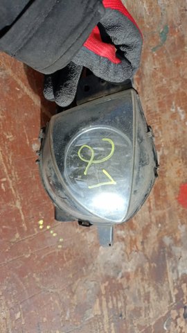 Фара противотуманная правая