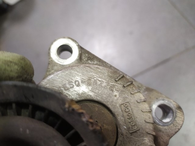 НАТЯГУВАЧ РЕМЕНЯ