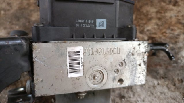 Кронштейн блоку