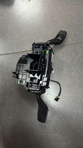 Подрулевой переключатель