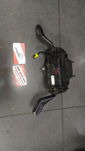 Перемикач підрульовий, правий