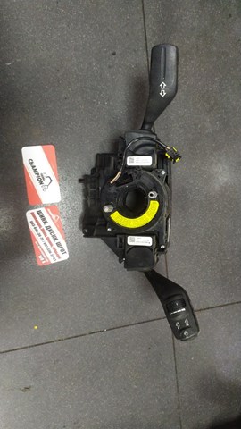 Перемикач підрульовий, правий