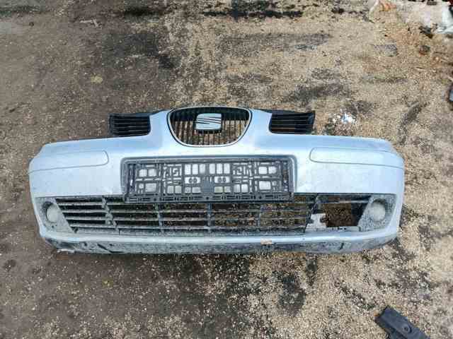 Бампер передній — фото 1