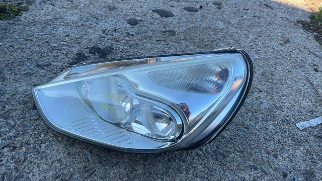 Фара передня ліва-