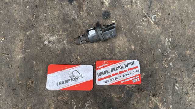 Клапан вентиляції газів паливного бака — фото 1