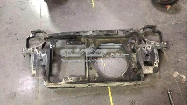 Панель передняя