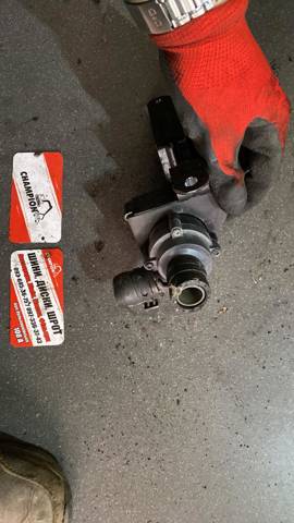 Помпа водяна (насос) охолодження, додатковий електричний — фото 3