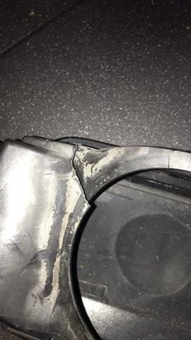 лючок бензобака