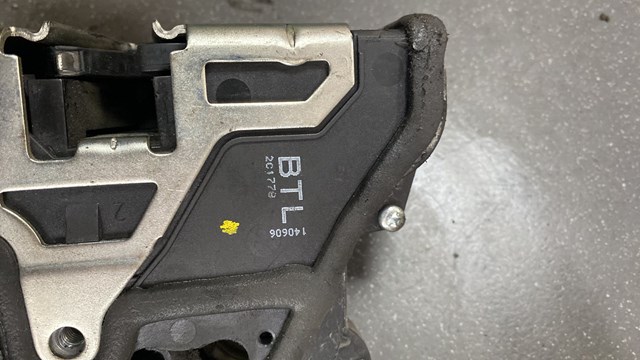 замок дверей пл