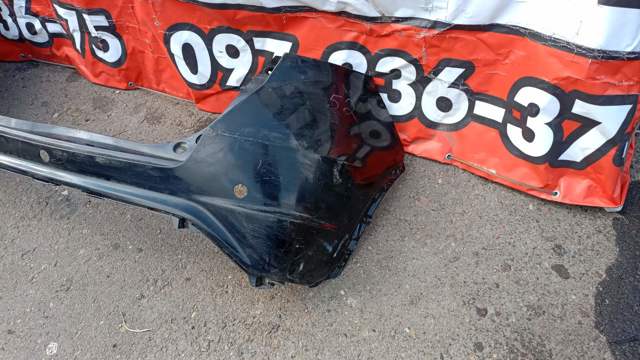 Бампер задній