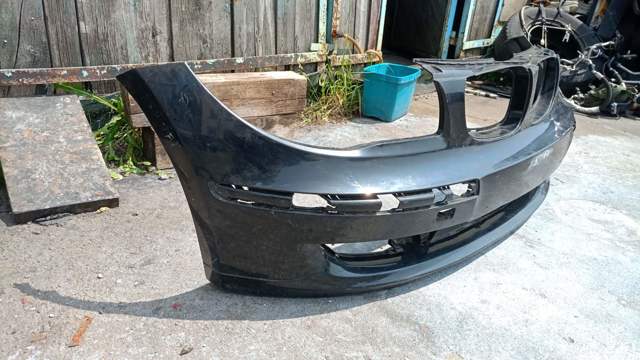 Бампер передній