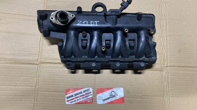 Впускной коллектор 73501353 OPEL