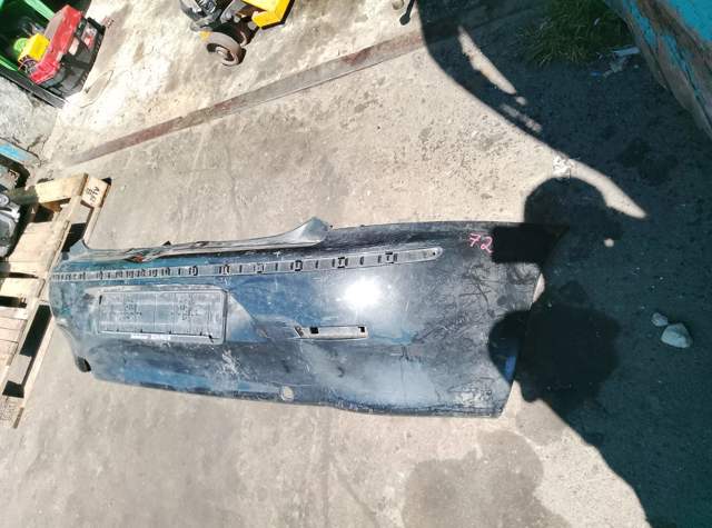 Бампер задній