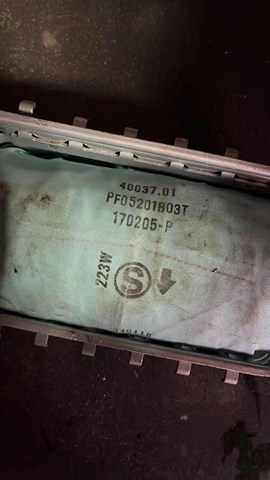 Подушка безопасности (AIRBAG) пассажирская