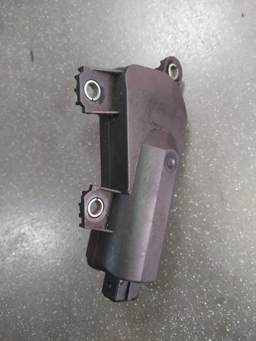 Регулятор изменения длины впускного коллектора