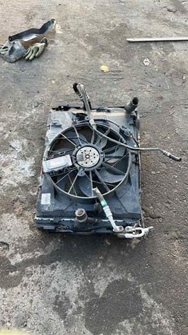 Радіатор основний BMW