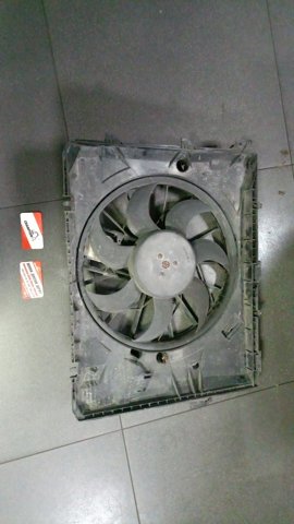 Вентелятор радіатора е90 е91
