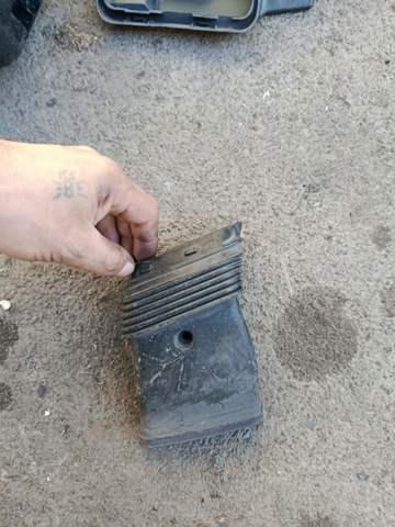 Патрубок воздушного фильтра