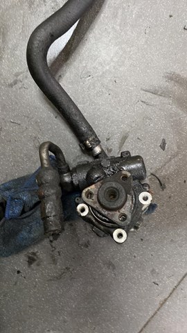 Насос гідропідсилювача керма (ГПК)