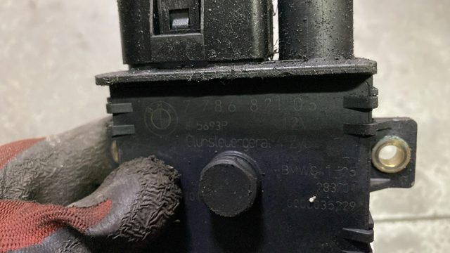 Блок керування двигуна — фото 2