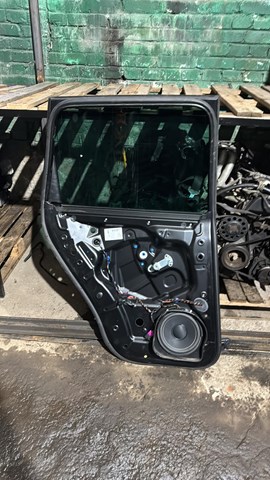7L0845205D VAG Стекло двери задней левой купить в Николаев