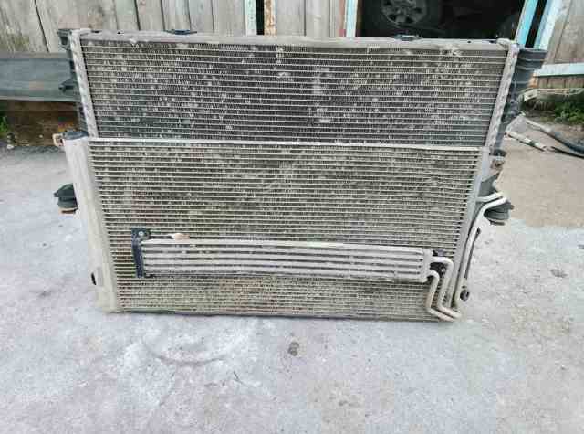 Радіатор охолодження двигуна