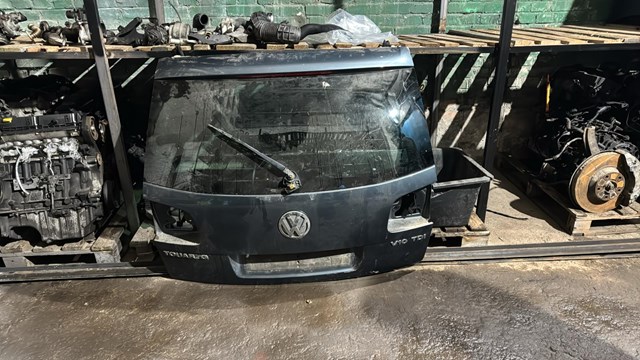 Задняя ляда 7L6827025AS VAG