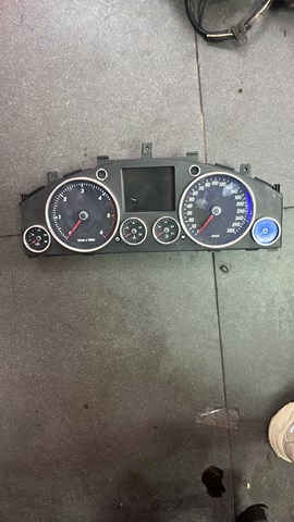 Приборная доска 7L6920881T VAG