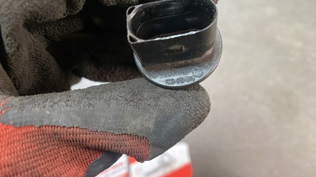 Датчик рівня бачка склоомивача — фото 2