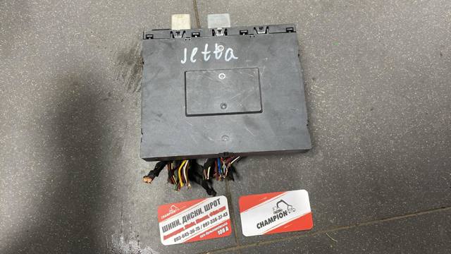 VAG 7M0951253C Реле электрическое многофункциональное в наличии Николаев