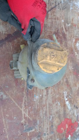 Бачок системи охолодження, розширювальний — фото 4