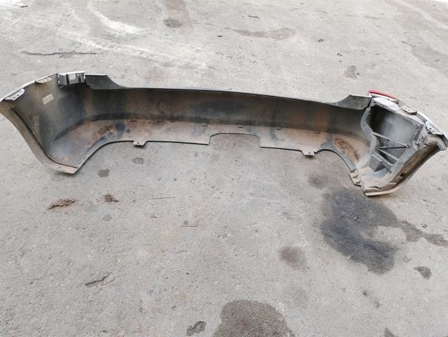 Бампер задній