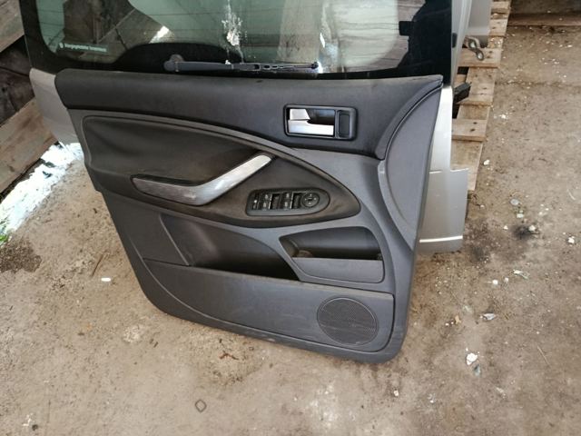 Обшивка дверей