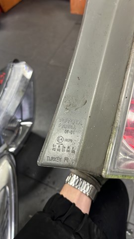 Фонарь задний правый