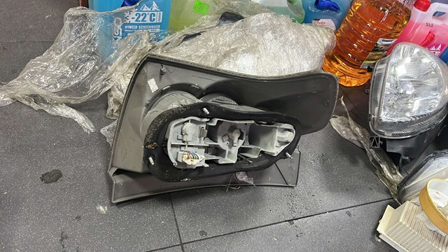 Фонарь задний правый