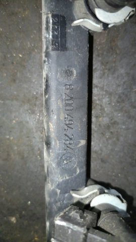 RENAULT 8200494284 Распределитель топлива (рампа) в наличии Ужгород