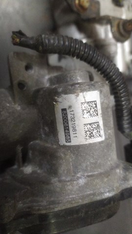 Дроссельная заслонка в сборе