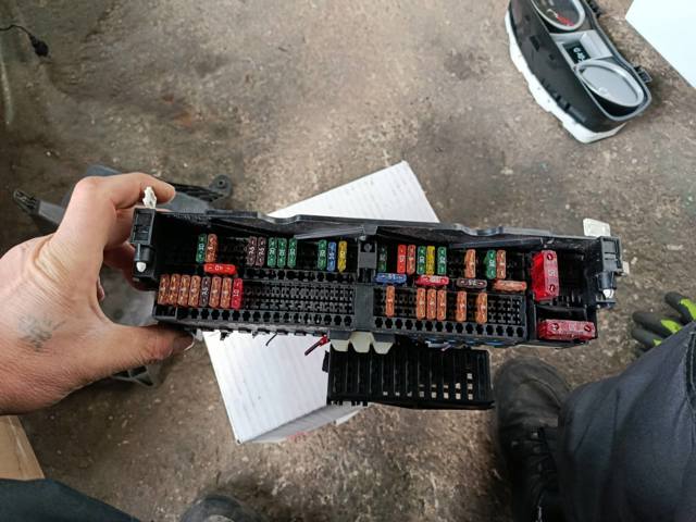 Блок запобіжників