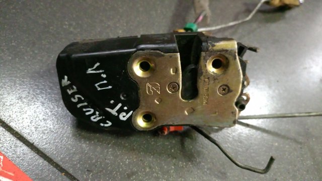 Мотор заднього замка