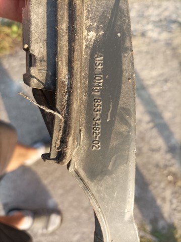 Поздовжні стрижні даху роги