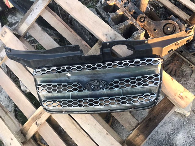 Решетка радиатора