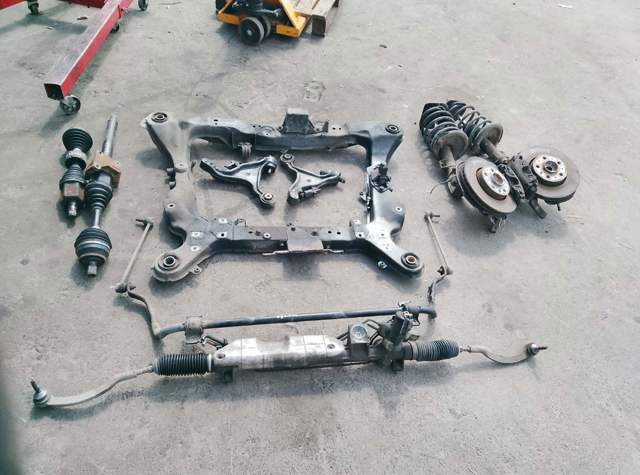 Піввісь (привід) передня, ліва